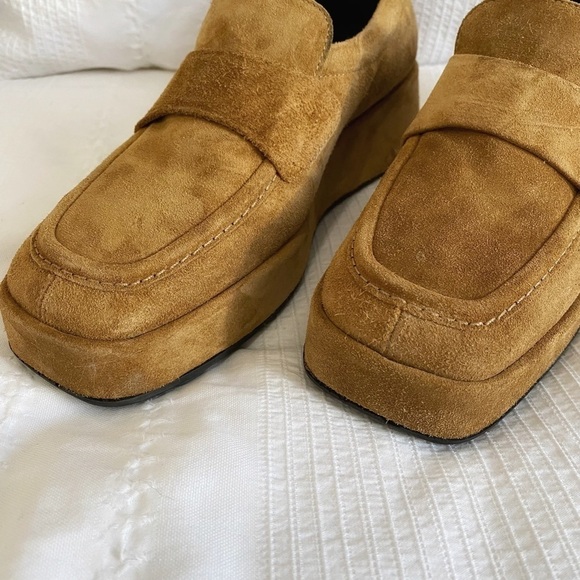 LA CANADIENNE TAN NEUTRAL SUEDE CHUNKY PLATFORM FLAT LOAFERS - 35 - Picture 7 of 9